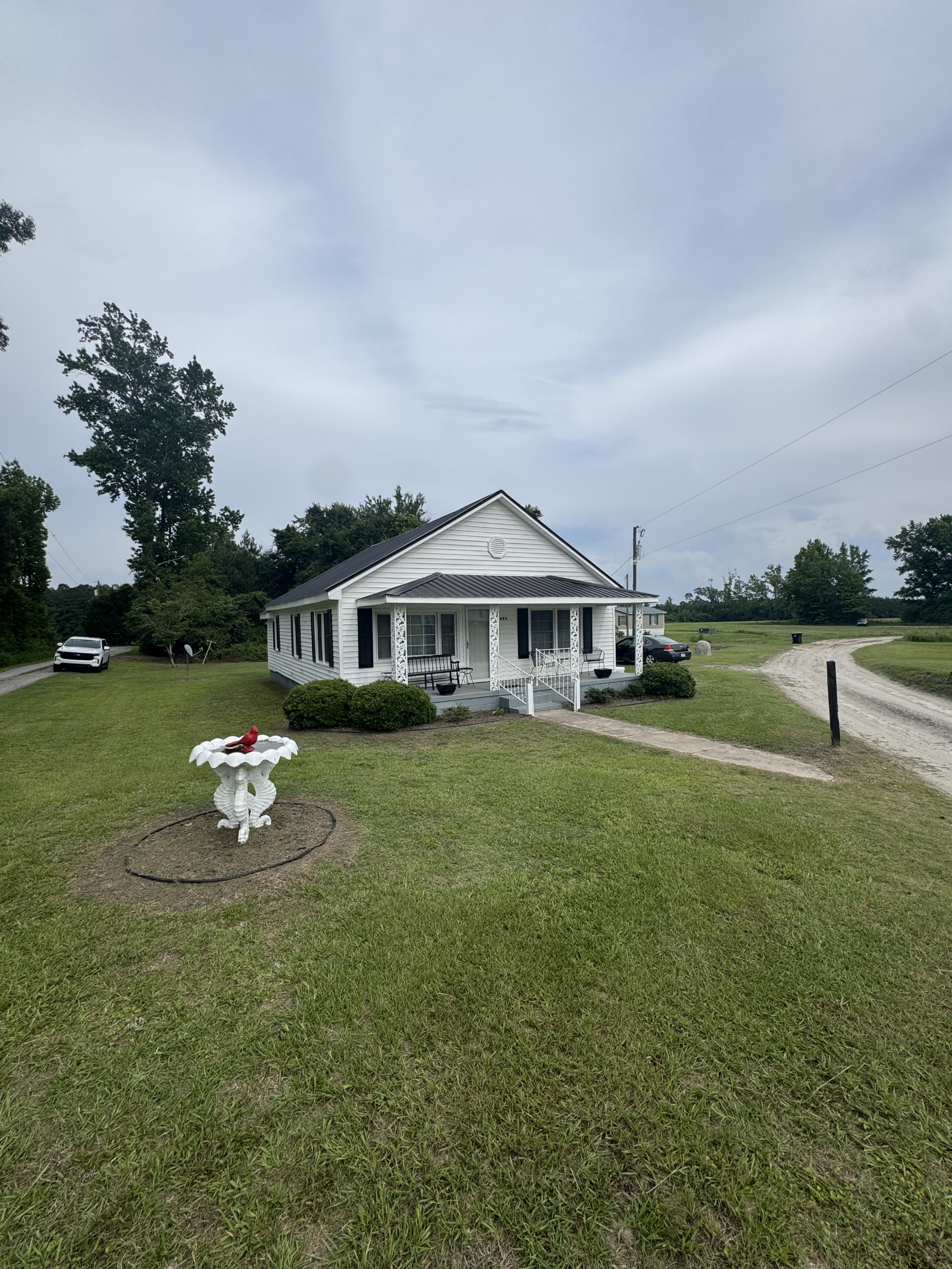 1495 Eli Bowen Road