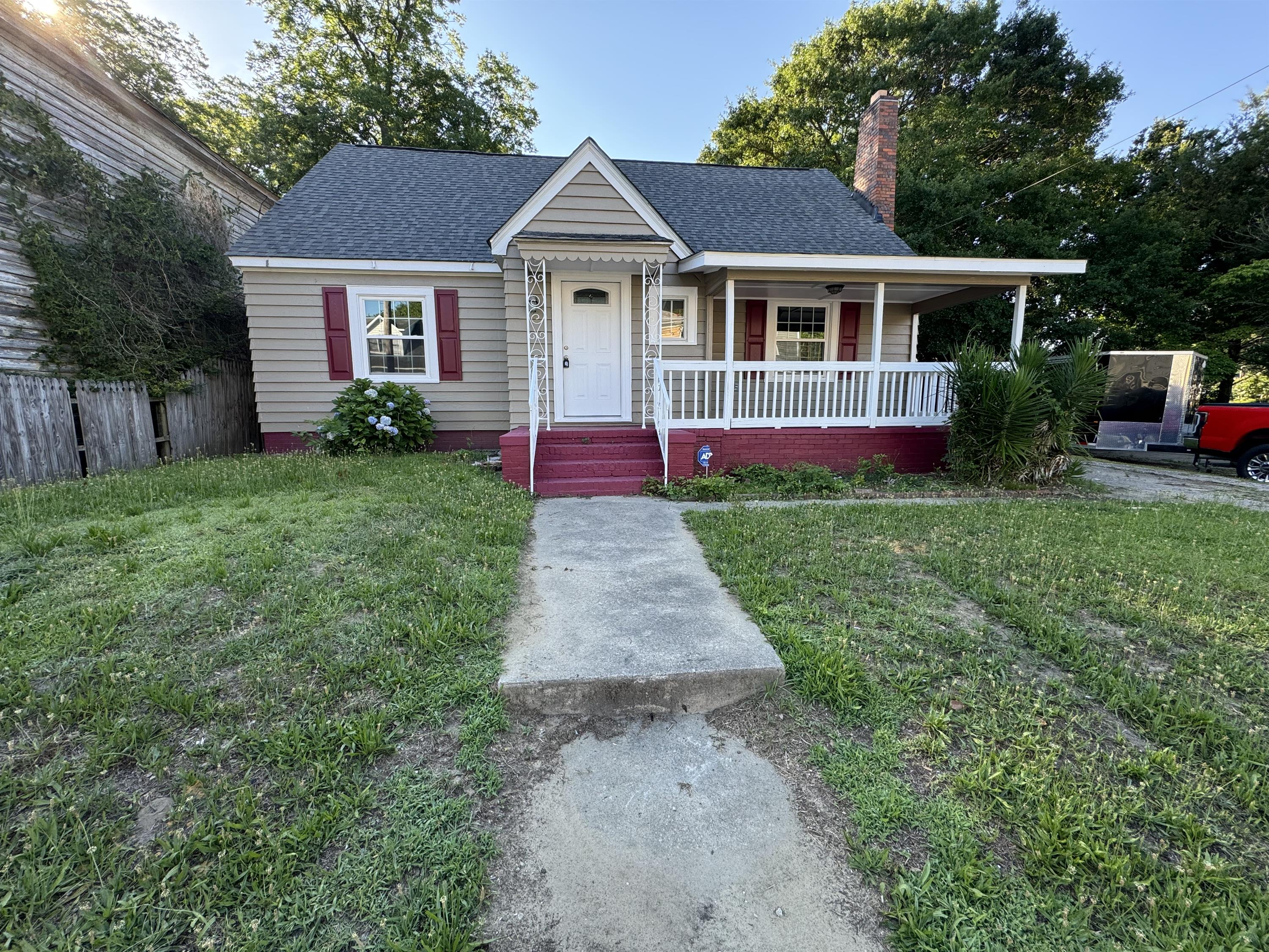 323 North Harvey Street