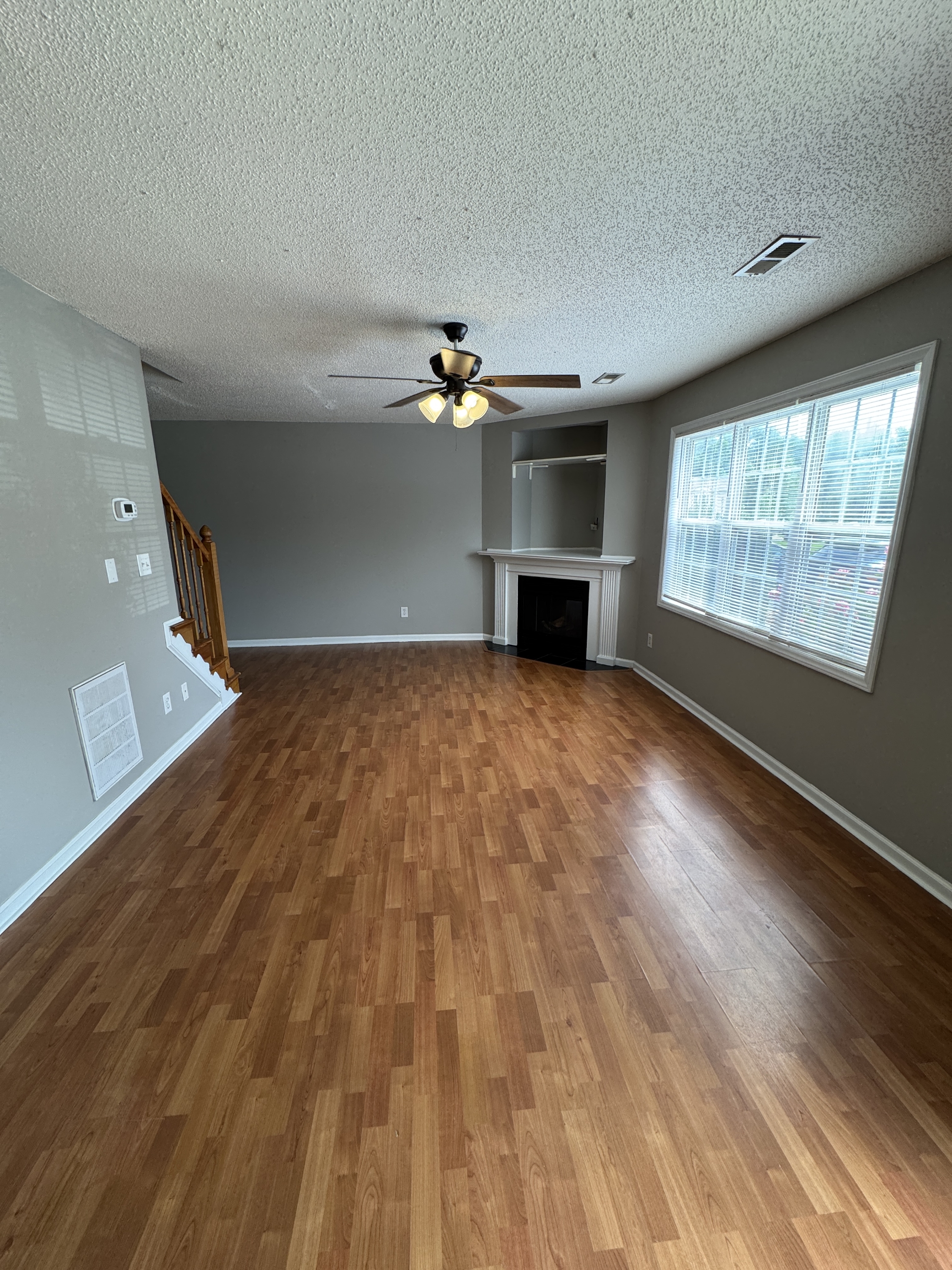 2345 Vineyard Drive - E6